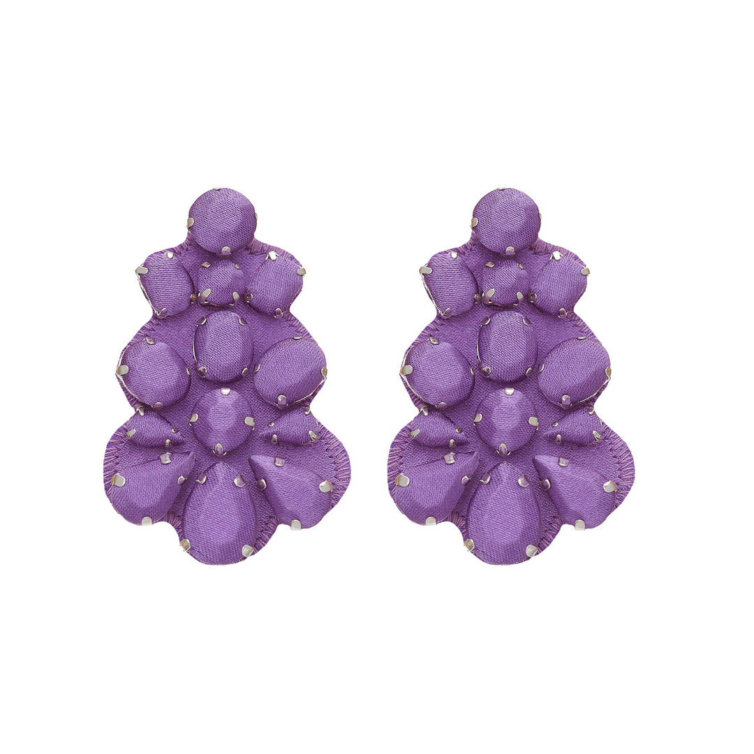 Chandelier earrings lilac silk.