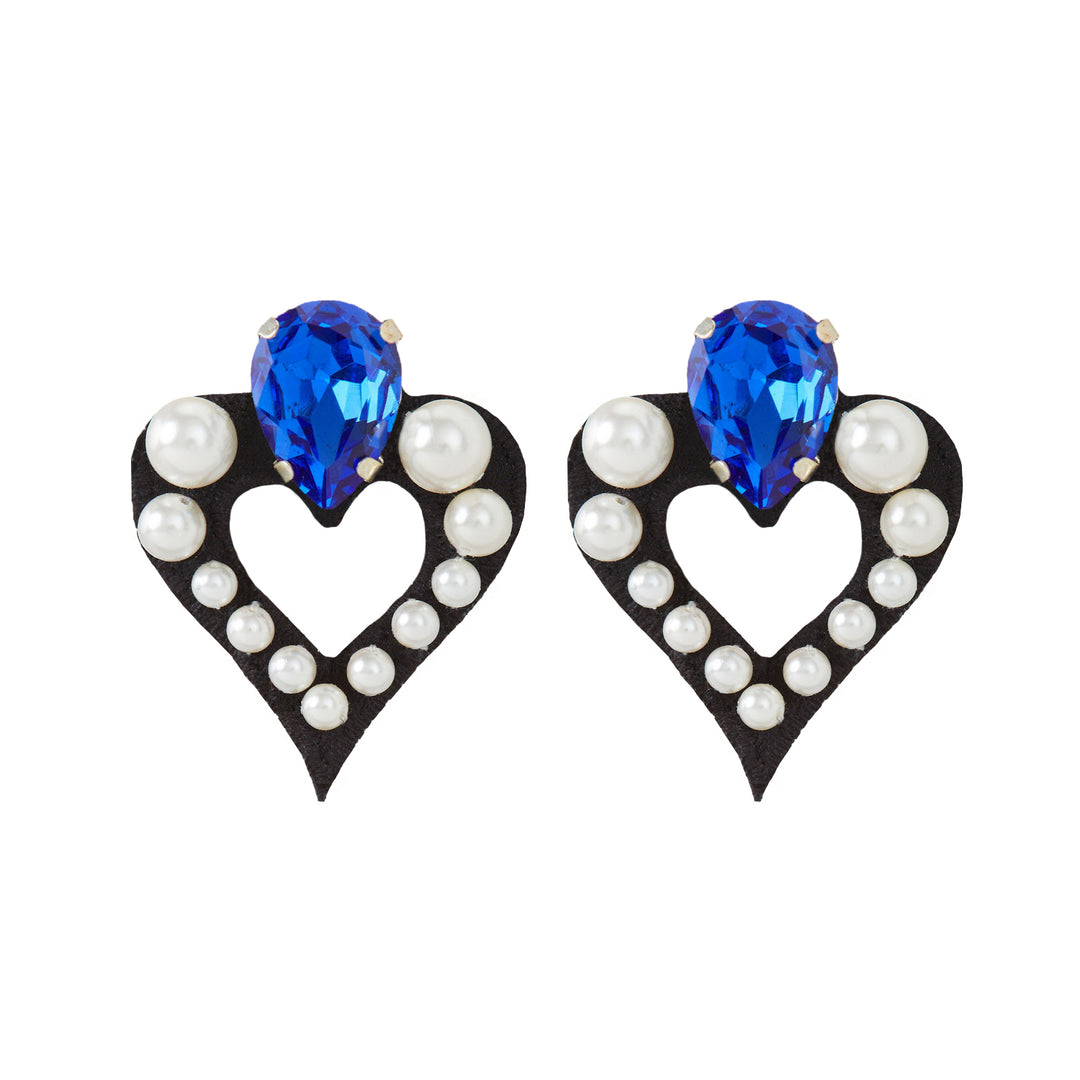 Sapphire blue crystal hearts earrings with pearls.