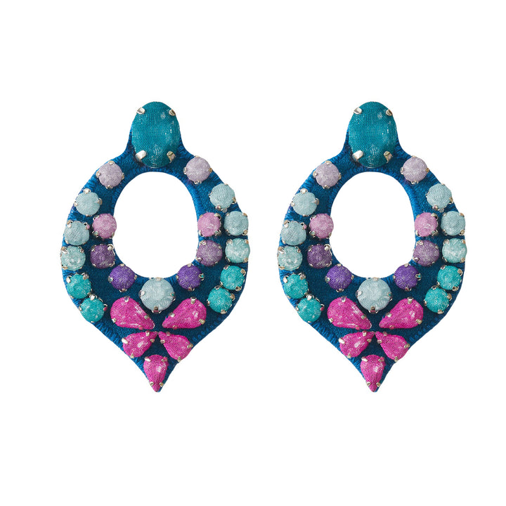 Drop multicoloured earrings blue and pink.