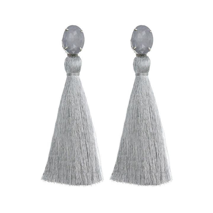 Fringe earrings light grey.