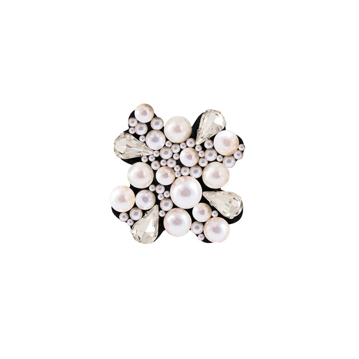 King Pearls Brooch