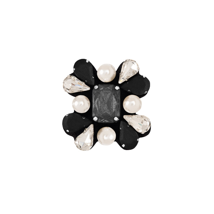 King Pearls Brooch