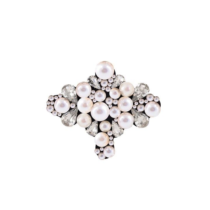 Queen Pearls Brooch