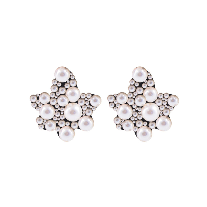Water Lily Pearls Earrings